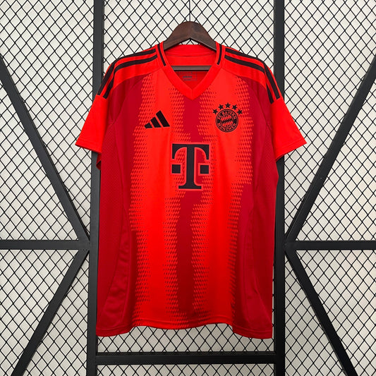 24/25 Bayern München Home