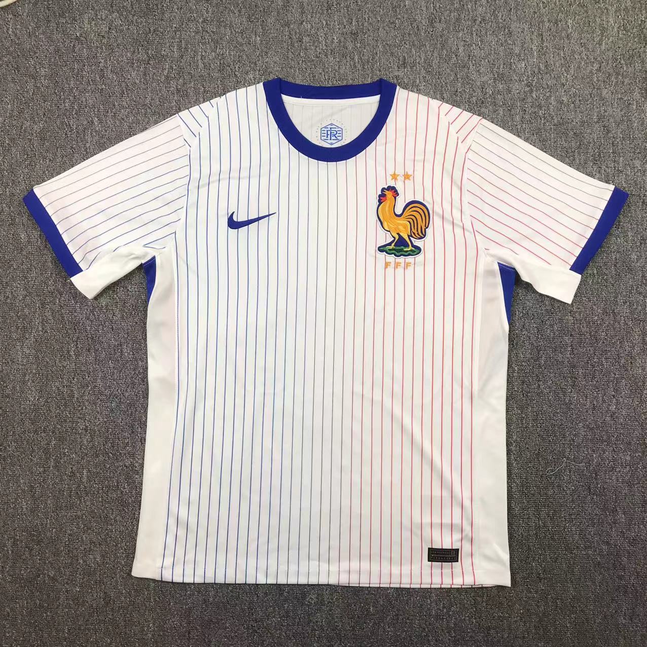 24/25 France Away