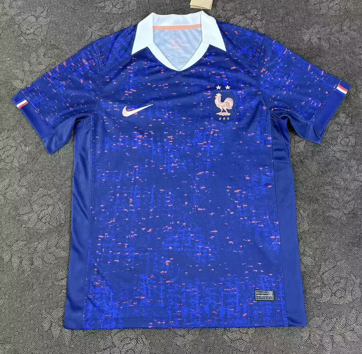25/26 France Home
